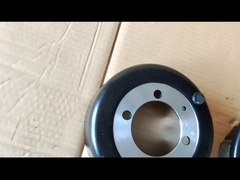 Η ανθεκτική συνέλευση φρένων χεριών μερών ISUZU NPR έχει το τύμπανο χάλυβα και το τύμπανο σιδήρου με τα παπούτσια φρένων και το πιάτο