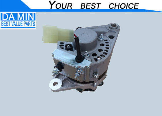 FVR 6SD1 Γεννήτρια 8943991571 Σκανδάλη 2 γρανάζια 3 πιν ηλεκτρική πρίζα 24V 40A εναλλακτικός ψυκτικός ανεμιστήρας Εξωτερικά εξαρτήματα κινητήρα φορτηγού